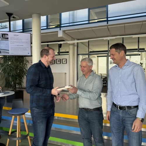 20251201 090739311 Ios